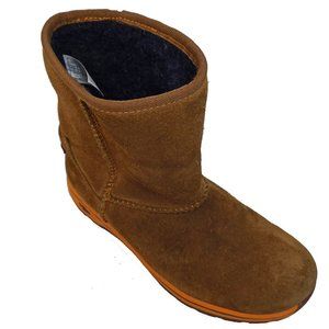 UGG Australia Lynden Waterproof Suede Boots